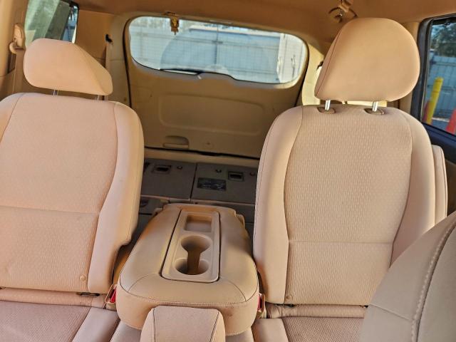 Kia Sedona Lx Image 5