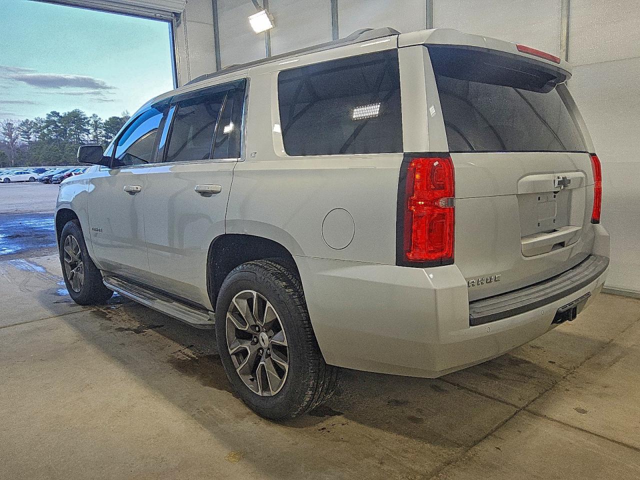 Chevrolet Tahoe K1500 Lt Image 2