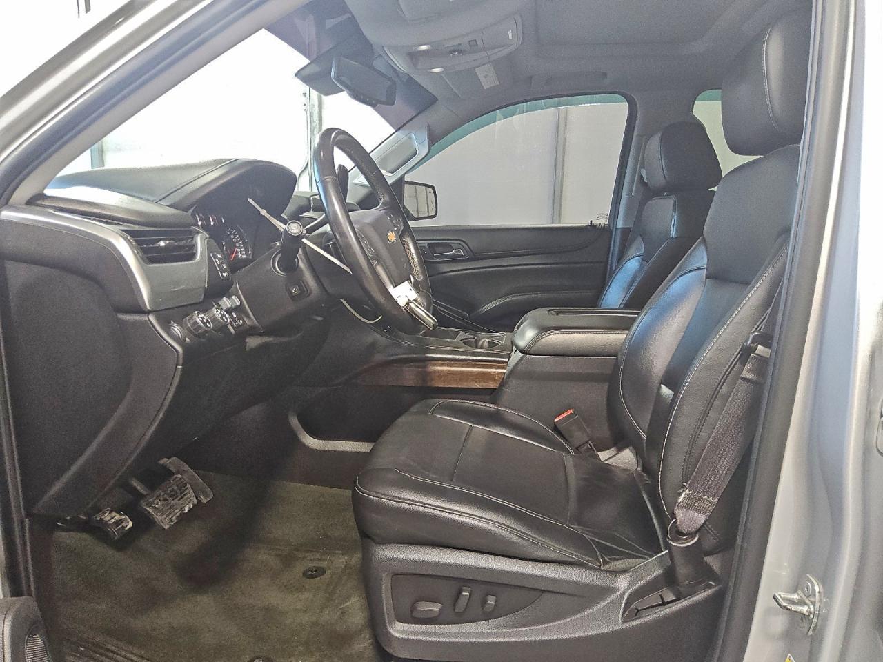 Chevrolet Tahoe K1500 Lt Image 13