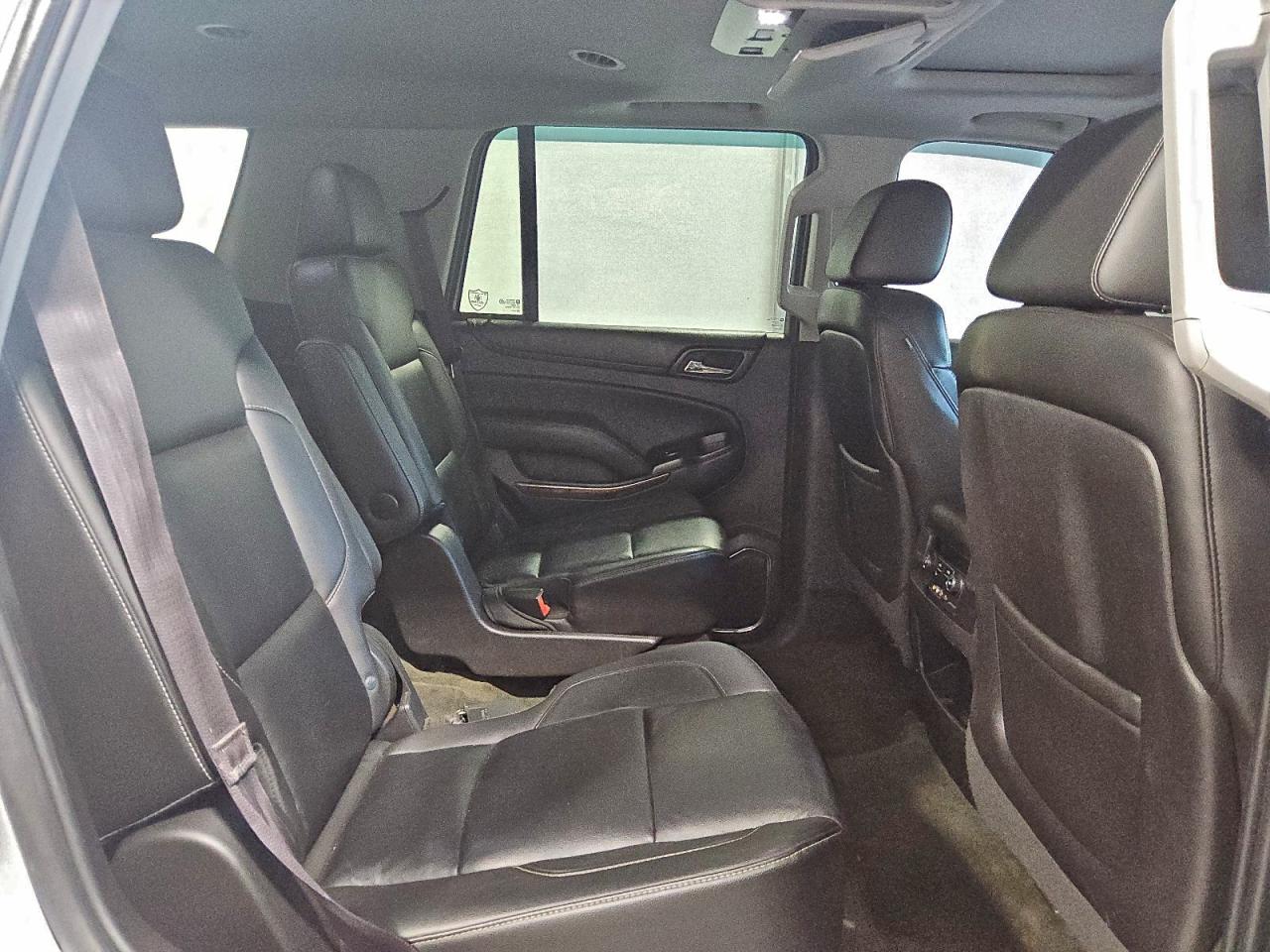 Chevrolet Tahoe K1500 Lt Image 12