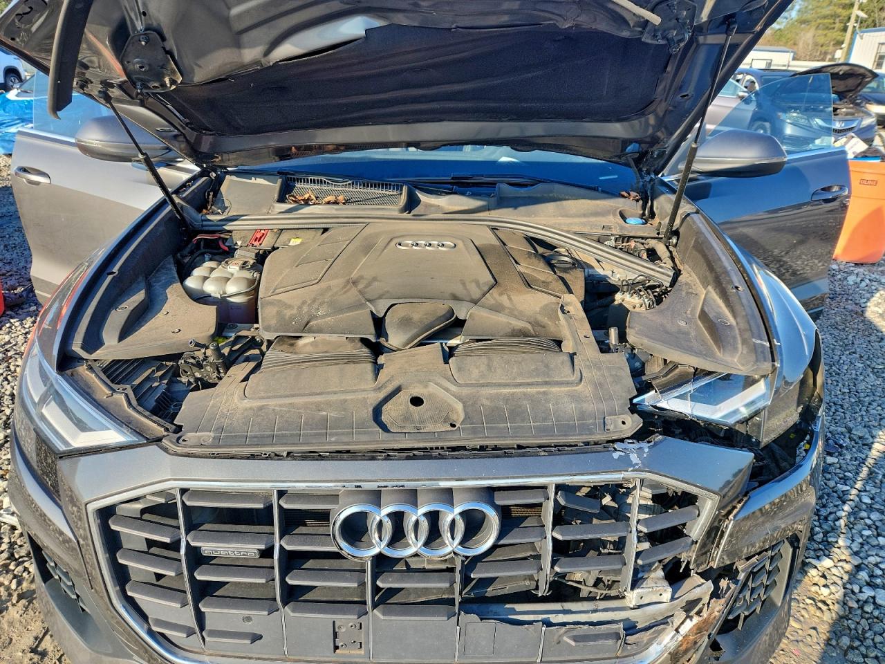 Audi Q8 Premium Image 13