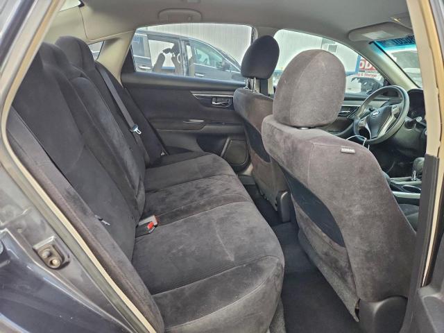 Nissan Altima 2.5 Image 2