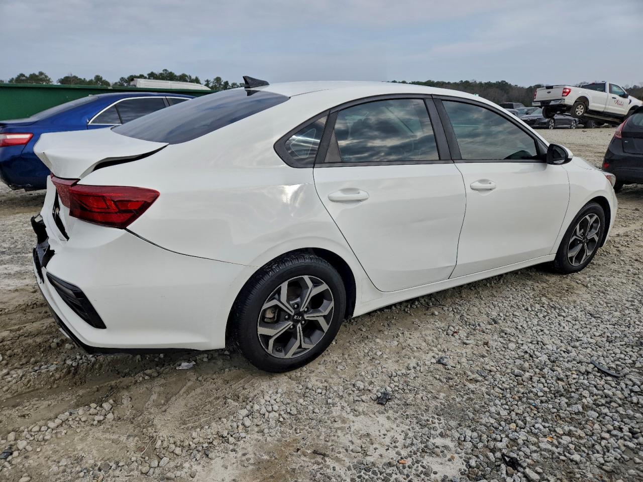 Kia Forte Fe Image 3