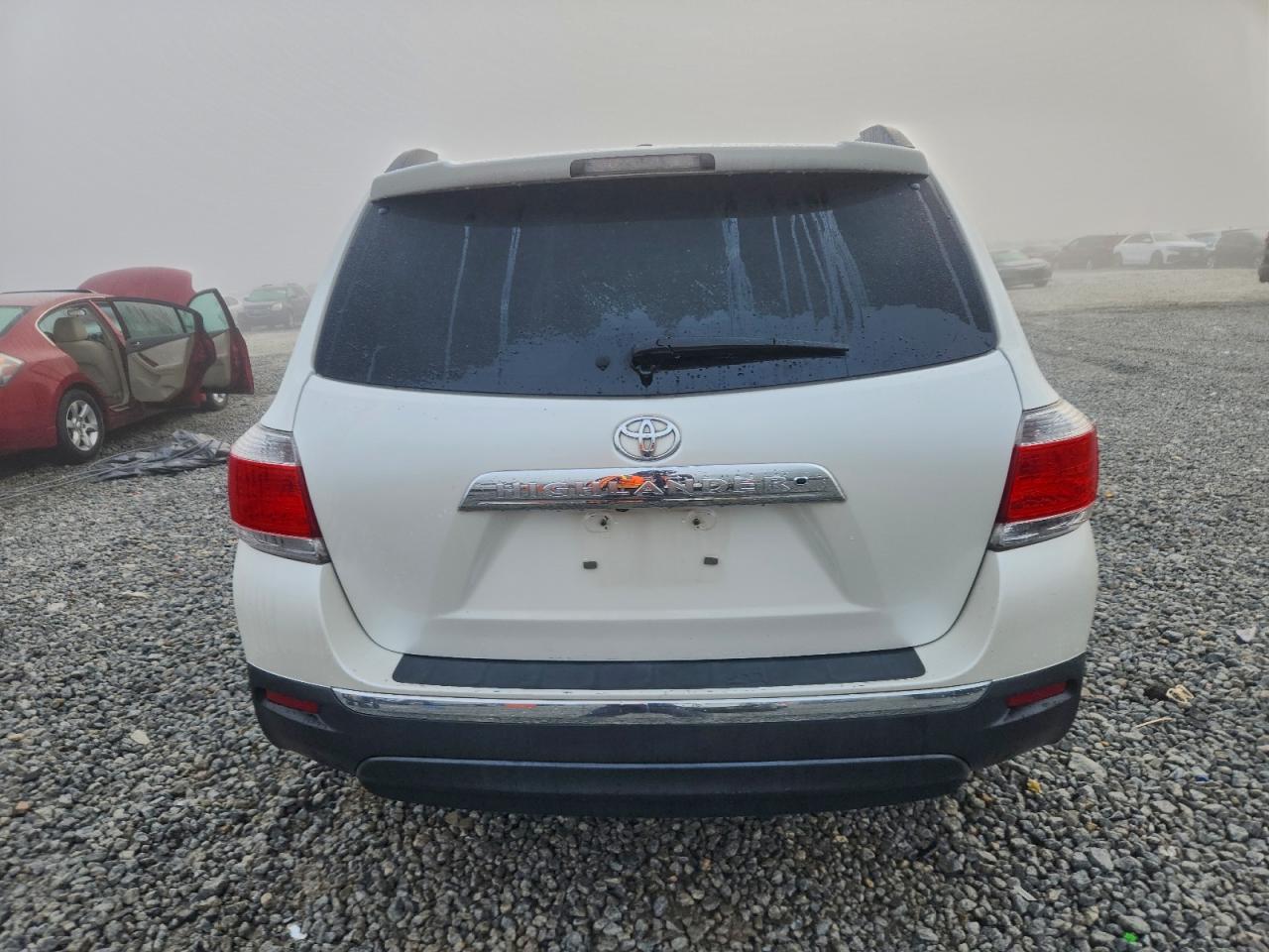 Toyota Highlander Limited Image 3