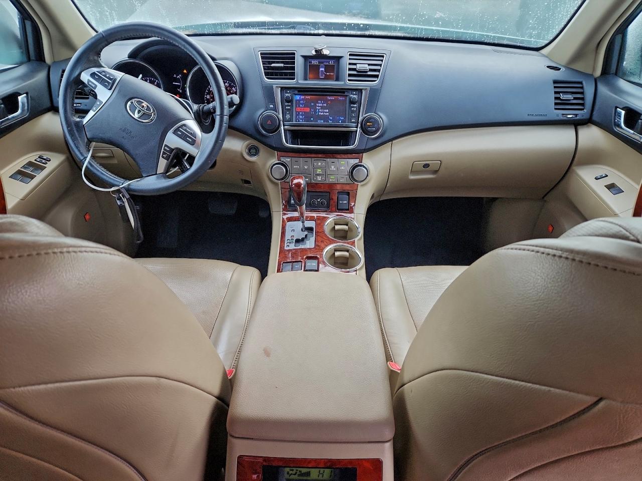 Toyota Highlander Limited Image 11