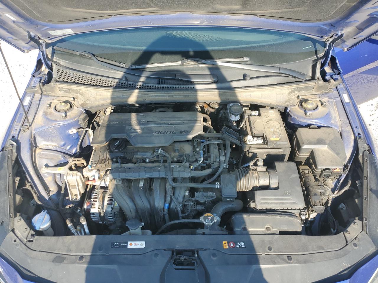 Hyundai ELANTRA Limited Image 9