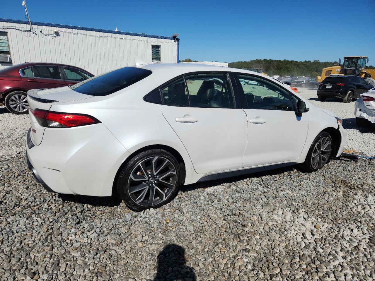 Toyota Corolla Xse Image 2