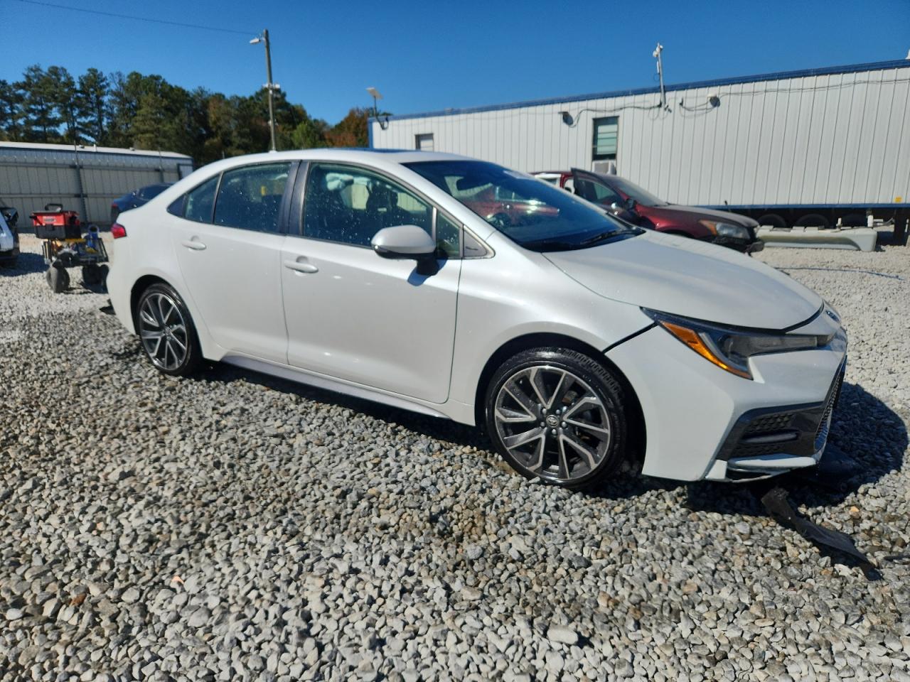 Toyota Corolla Xse Image 4