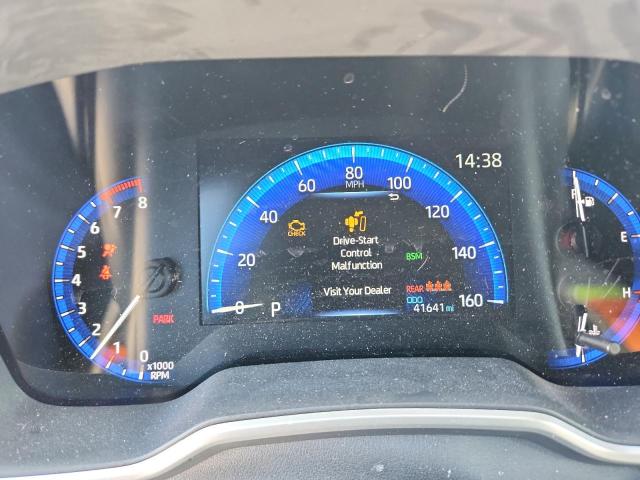 Toyota Corolla Xse Image 6