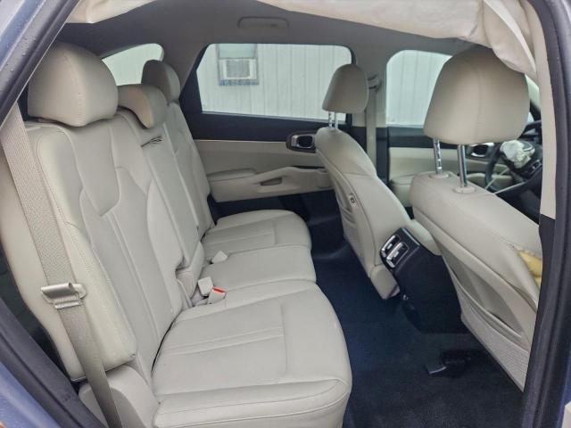 Kia Sorento S Image 6