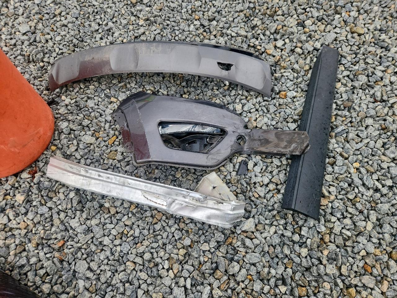 Kia Sorento S Image 8