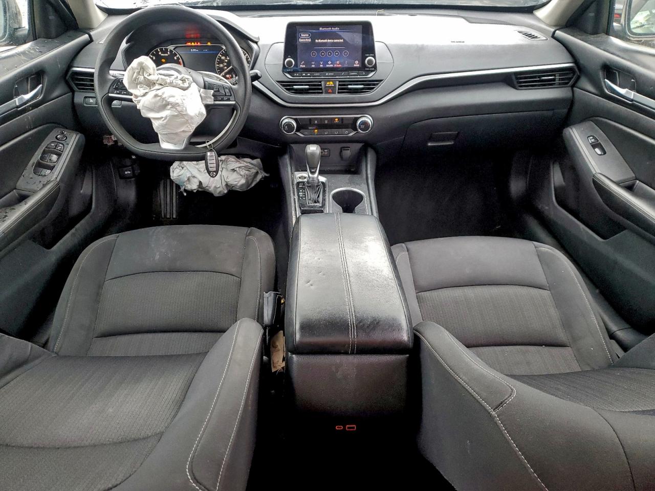 Nissan Altima Sv Image 9