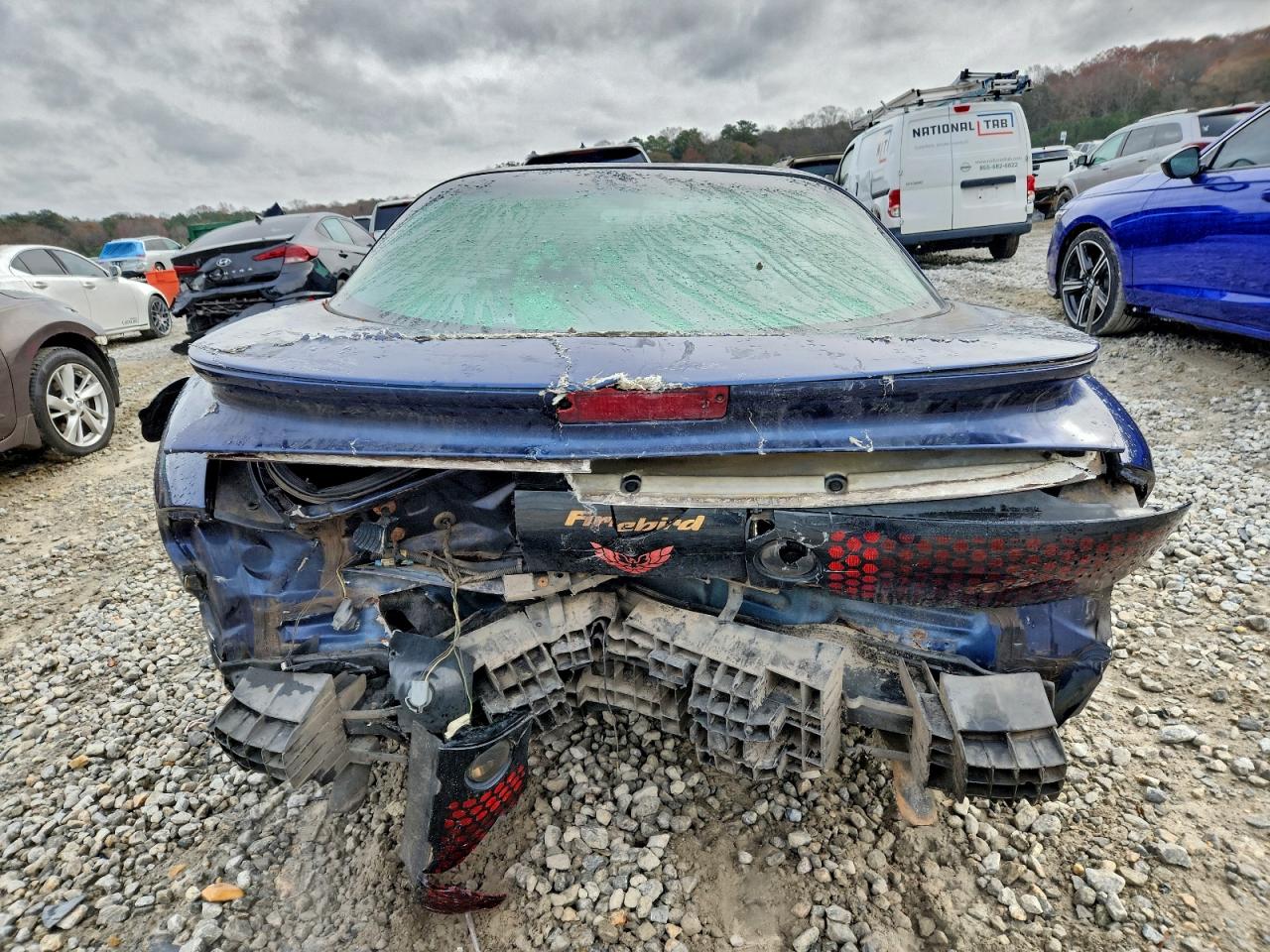Pontiac Firebird Image 6