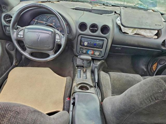 Pontiac Firebird Image 2