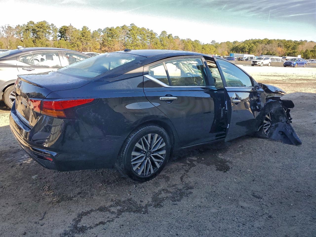 Nissan Altima Sv Image 6