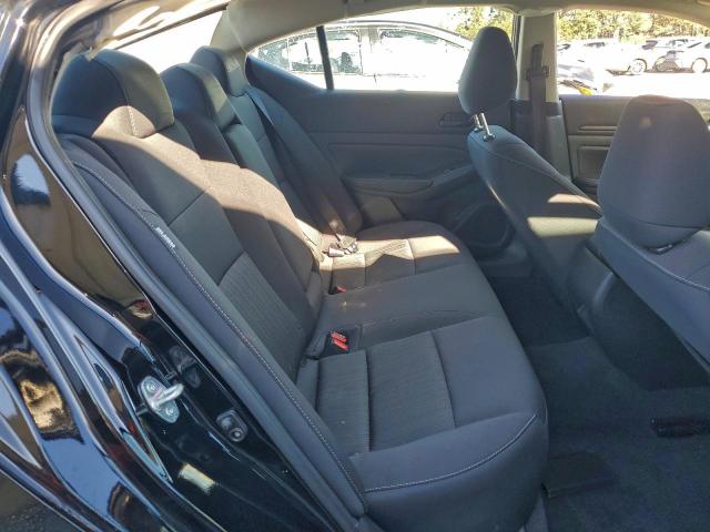 Nissan Altima Sv Image 7