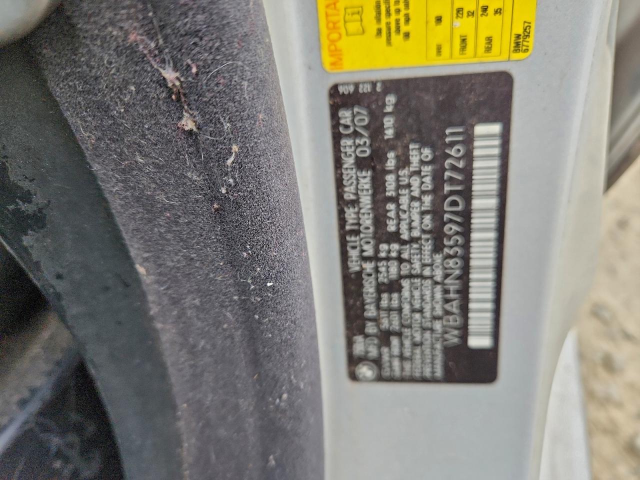 BMW 7 Series Image 12