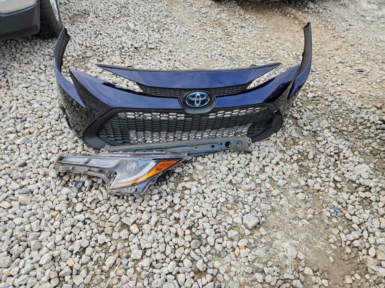 Toyota Corolla Le Image 10