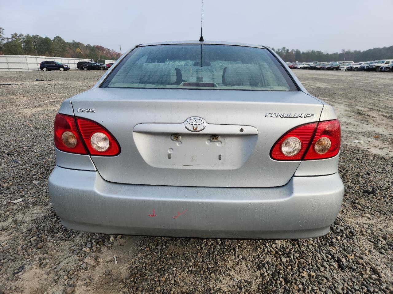 Toyota Corolla Ce Image 11