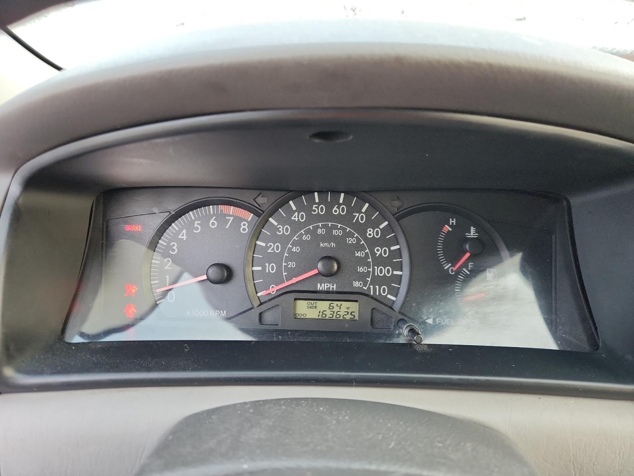 Toyota Corolla Ce Image 7