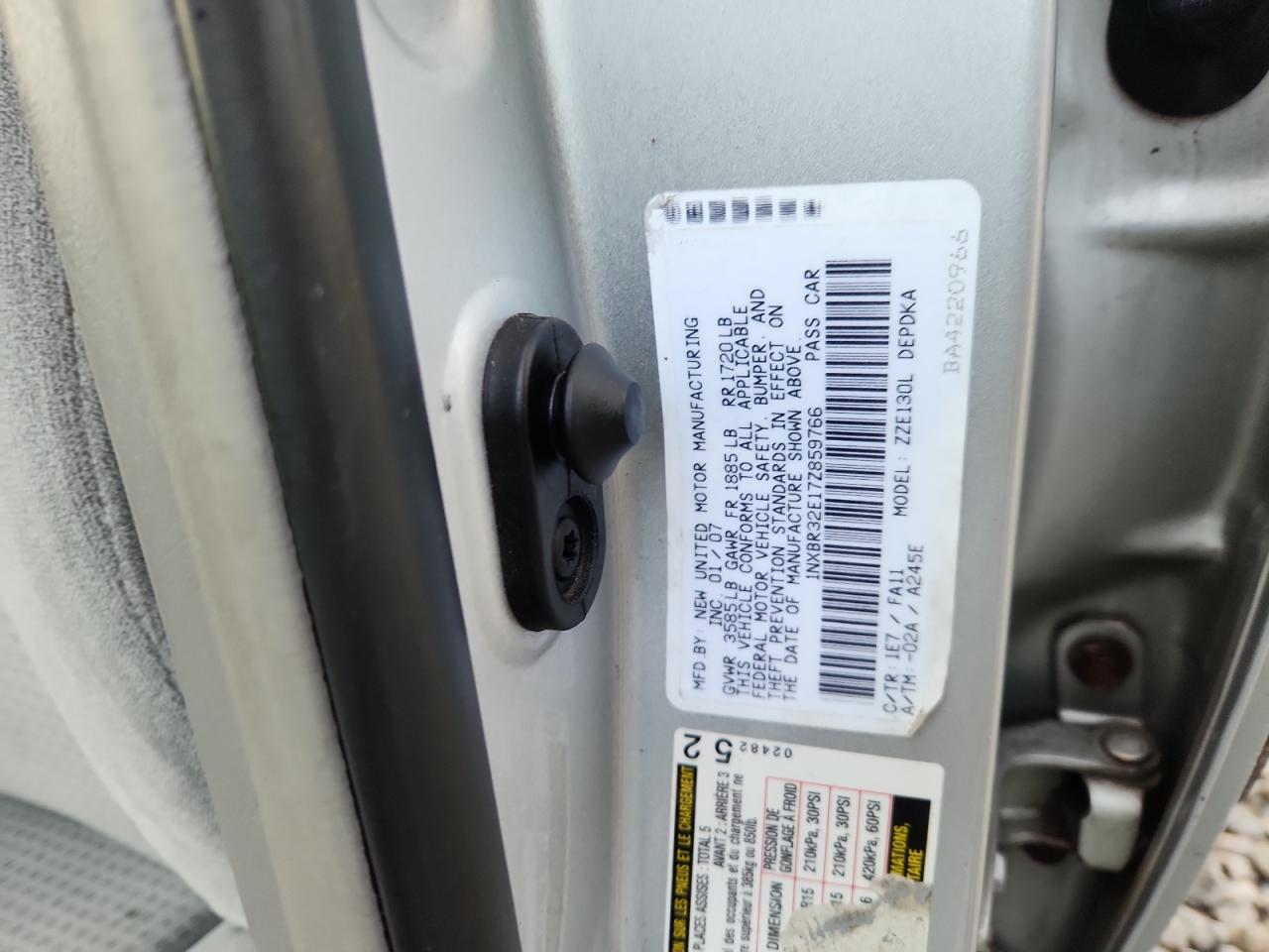 Toyota Corolla Ce Image 5